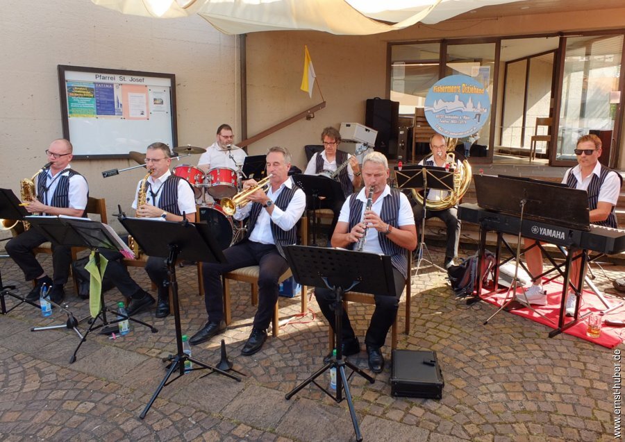 pfarrfestseba__004.jpg