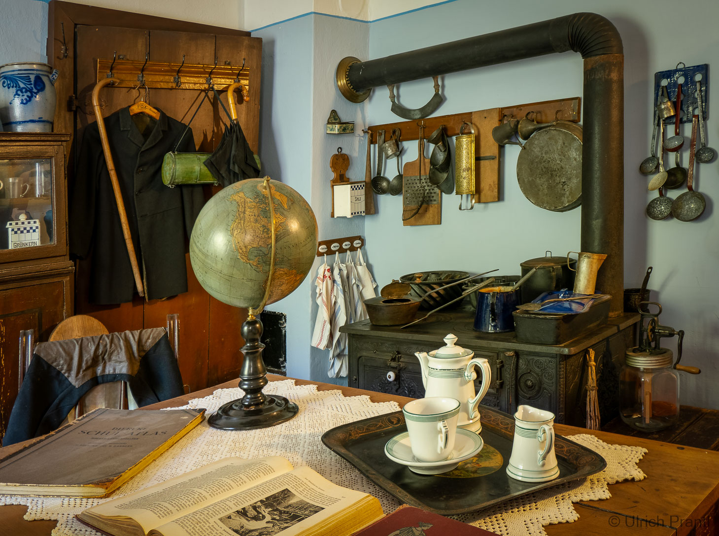Lehrerwohnung im Schulhaus um 1910; Teilansicht; (Foto: Ulrich Prantl)