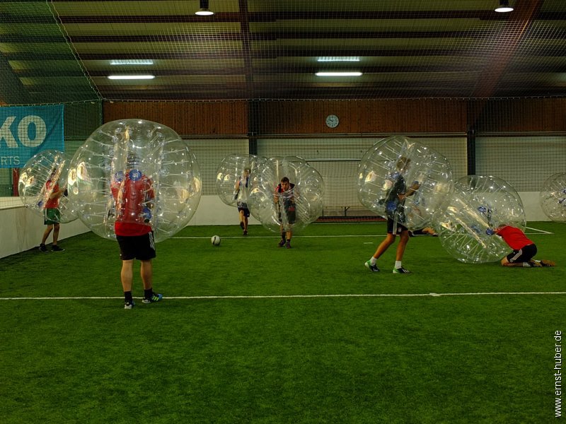 bubblefootball__025.jpg