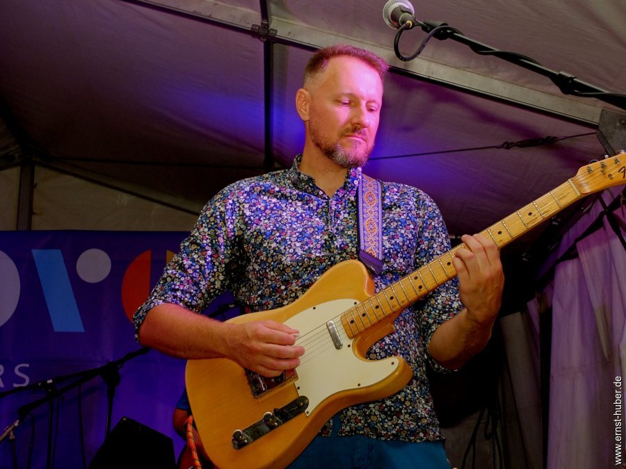 groove_buzzters___040.jpg