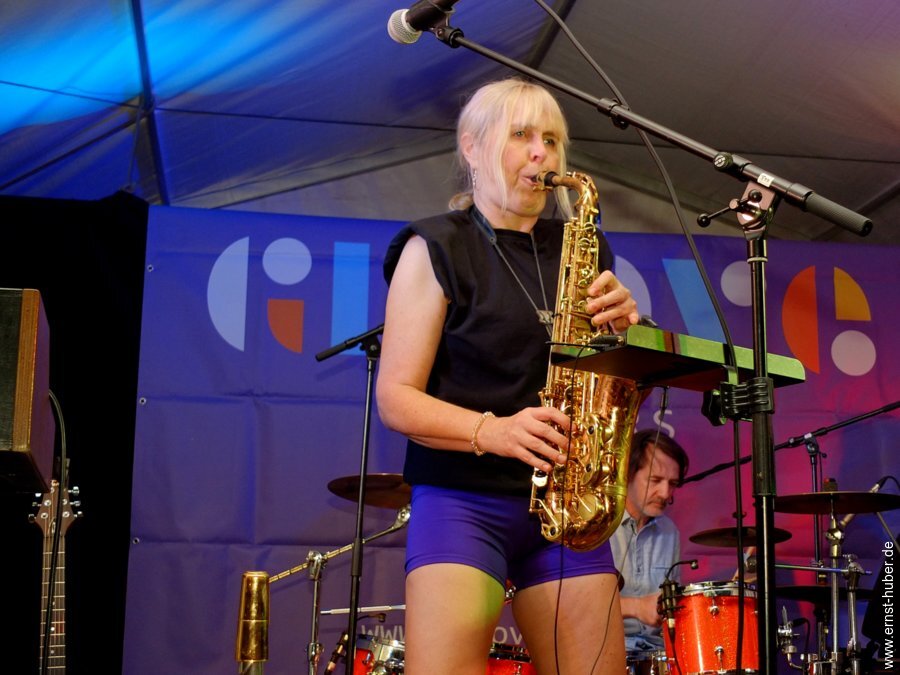 groove_buzzters___044.jpg
