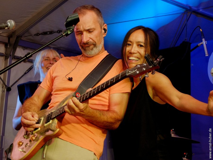 groove_buzzters___191.jpg