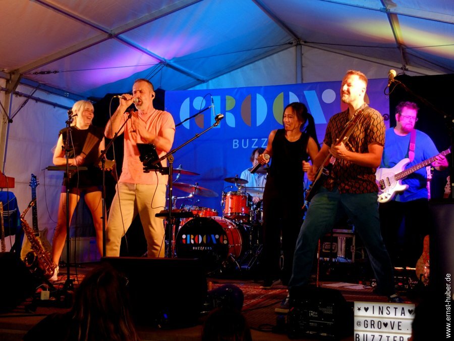 groove_buzzters___198.jpg