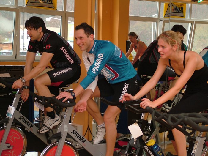 spinning030.jpg