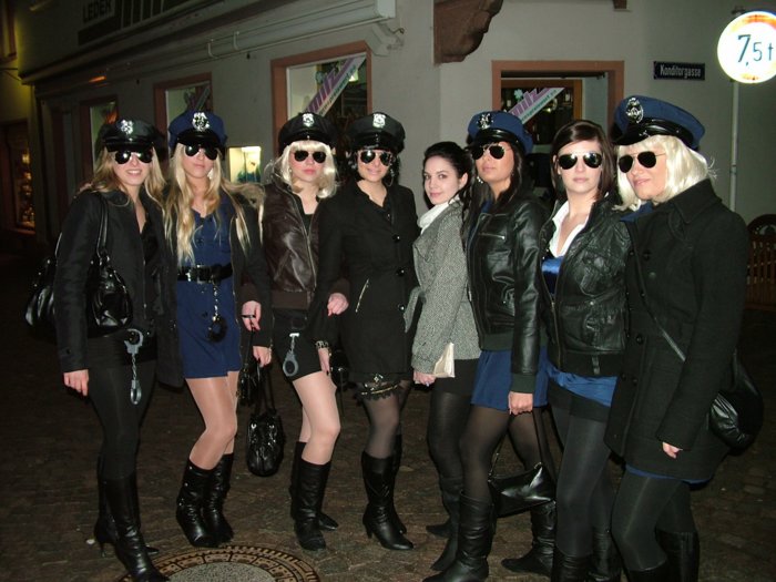 weiberfasching_071.jpg