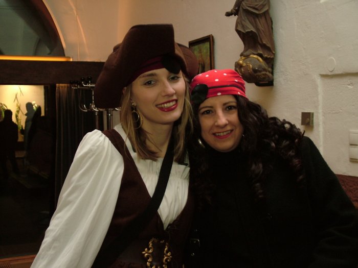 weiberfasching_225.jpg