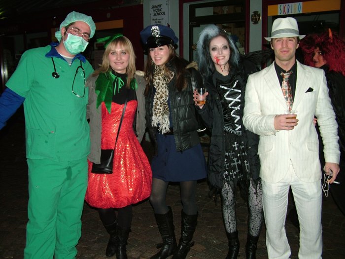 weiberfasching_270.jpg