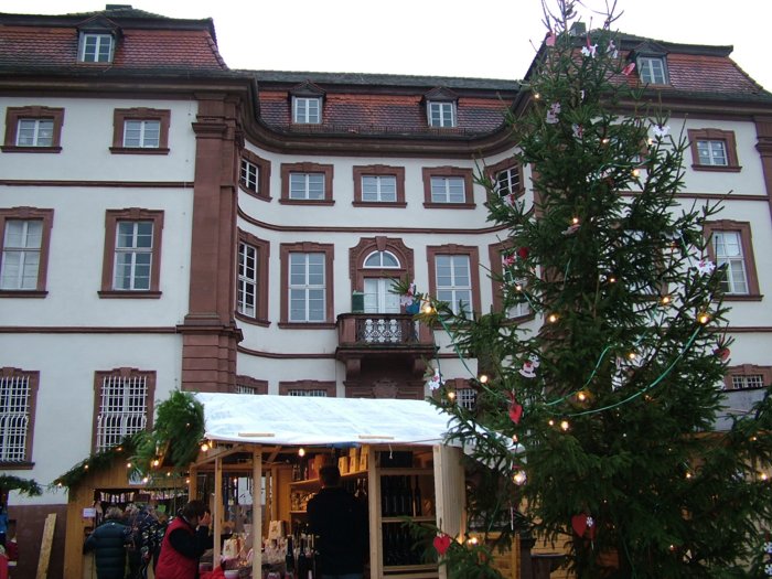 hutten023.jpg